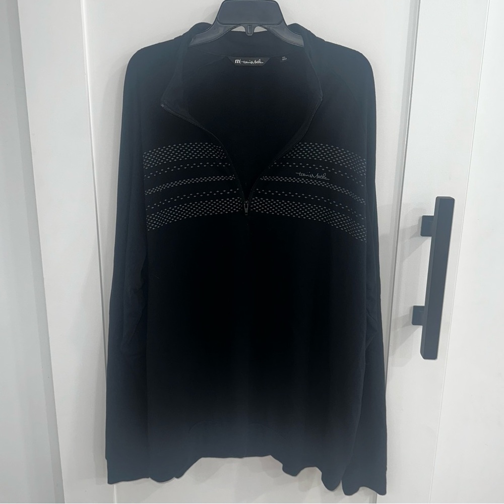TravisMathew 1/4 Zip Pullover XXL Black Diamond Pattern Fleece Soft - Picture 2 of 8